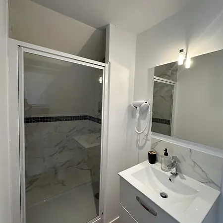 Апартаменты De 7 A 10 Min Des 24h Du Mans Voivres-Les-le-Mans